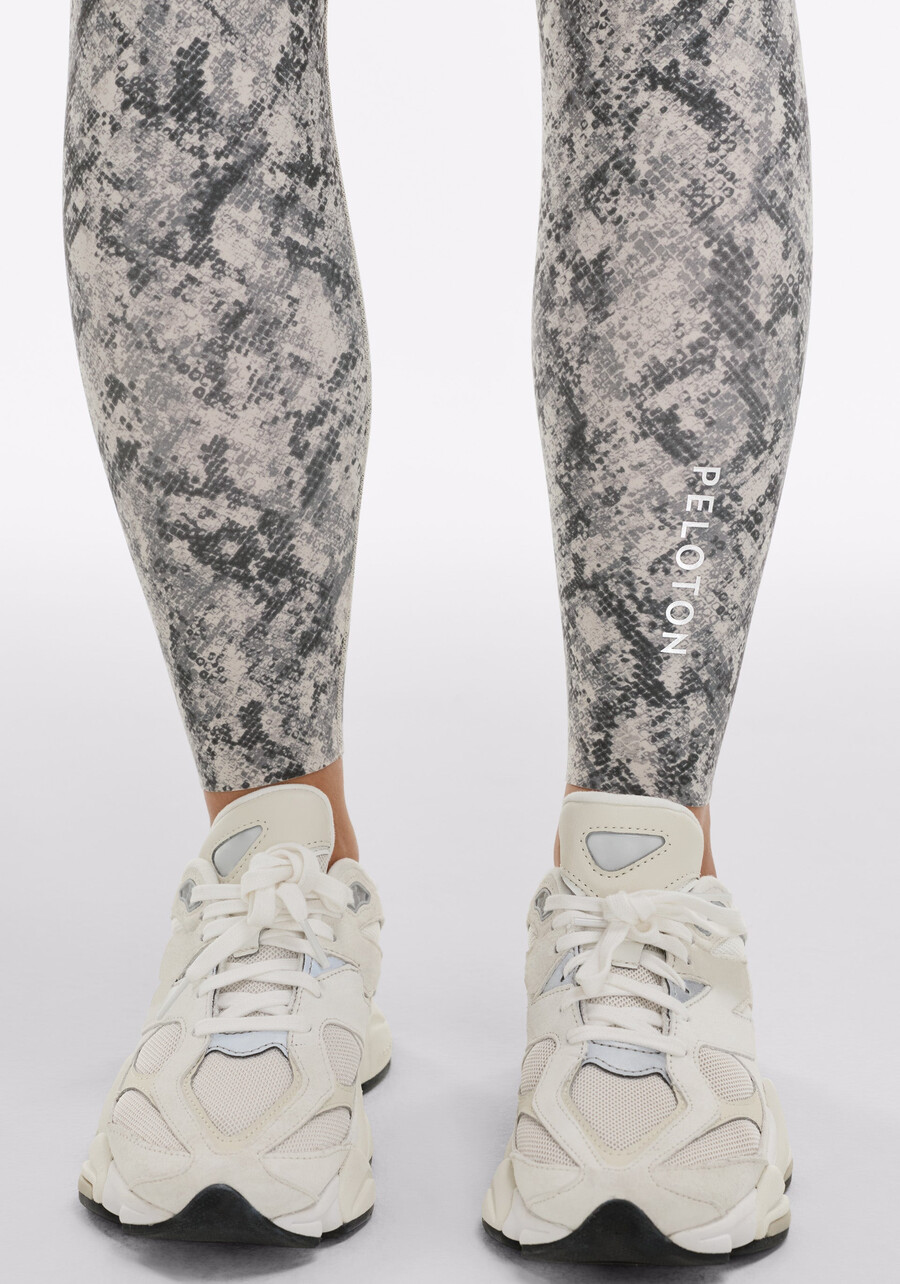 cadent high rise leggings 25