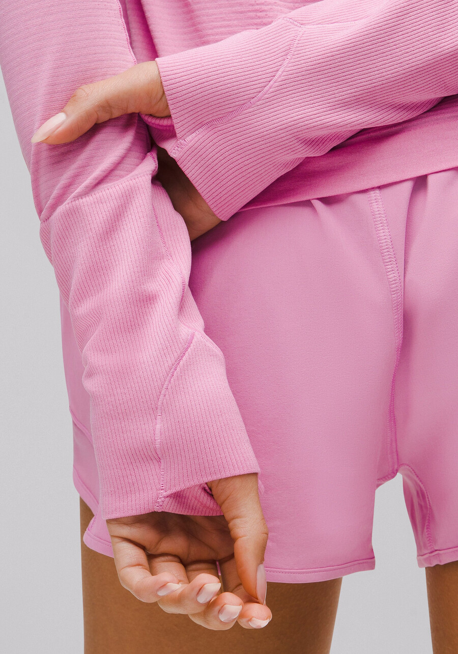 swiftly tech langarmshirt 2.0 taillenlänge