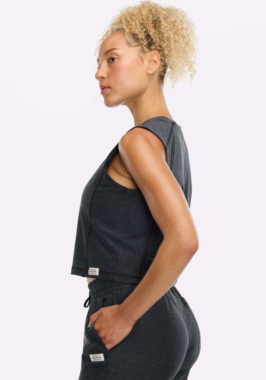 dreamblend crewneck muscle tee