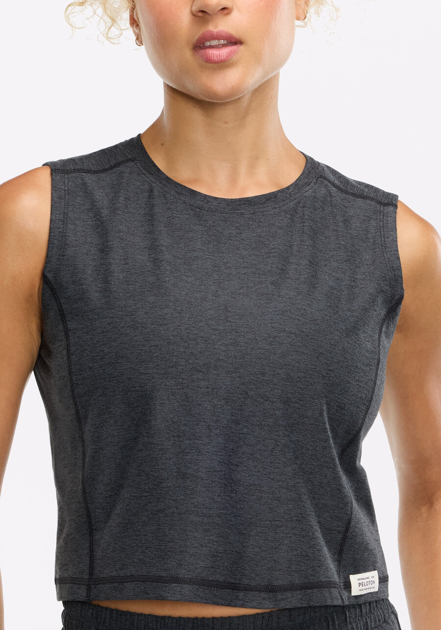 dreamblend crewneck muscle tee