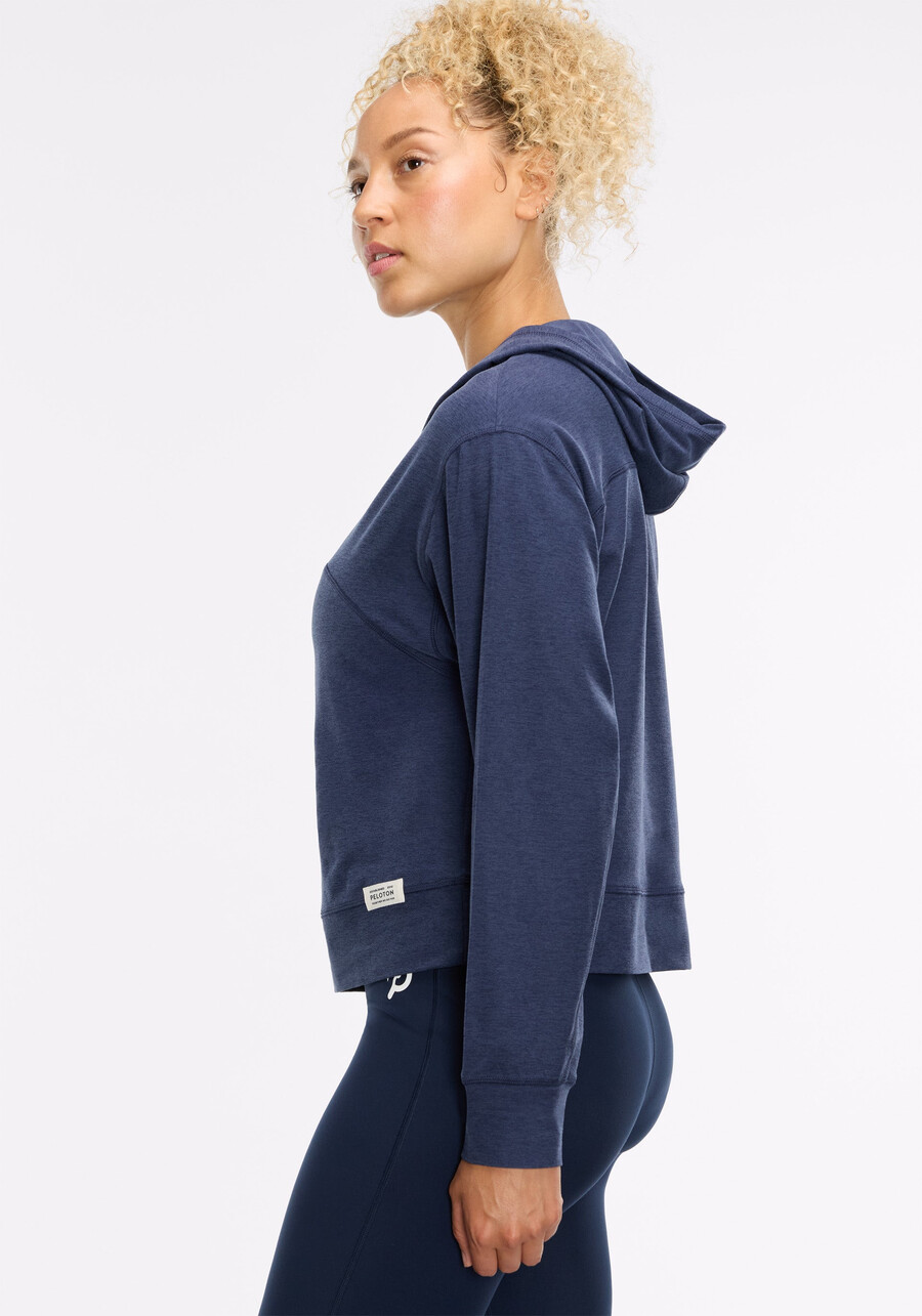 dreamblend pullover-hoodie mit gebogener passe