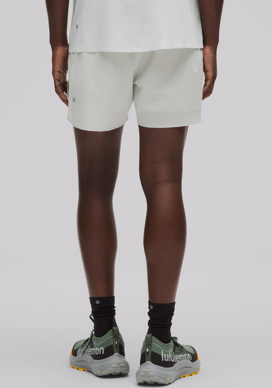 schnelle und frei gefütterte laufshorts 5