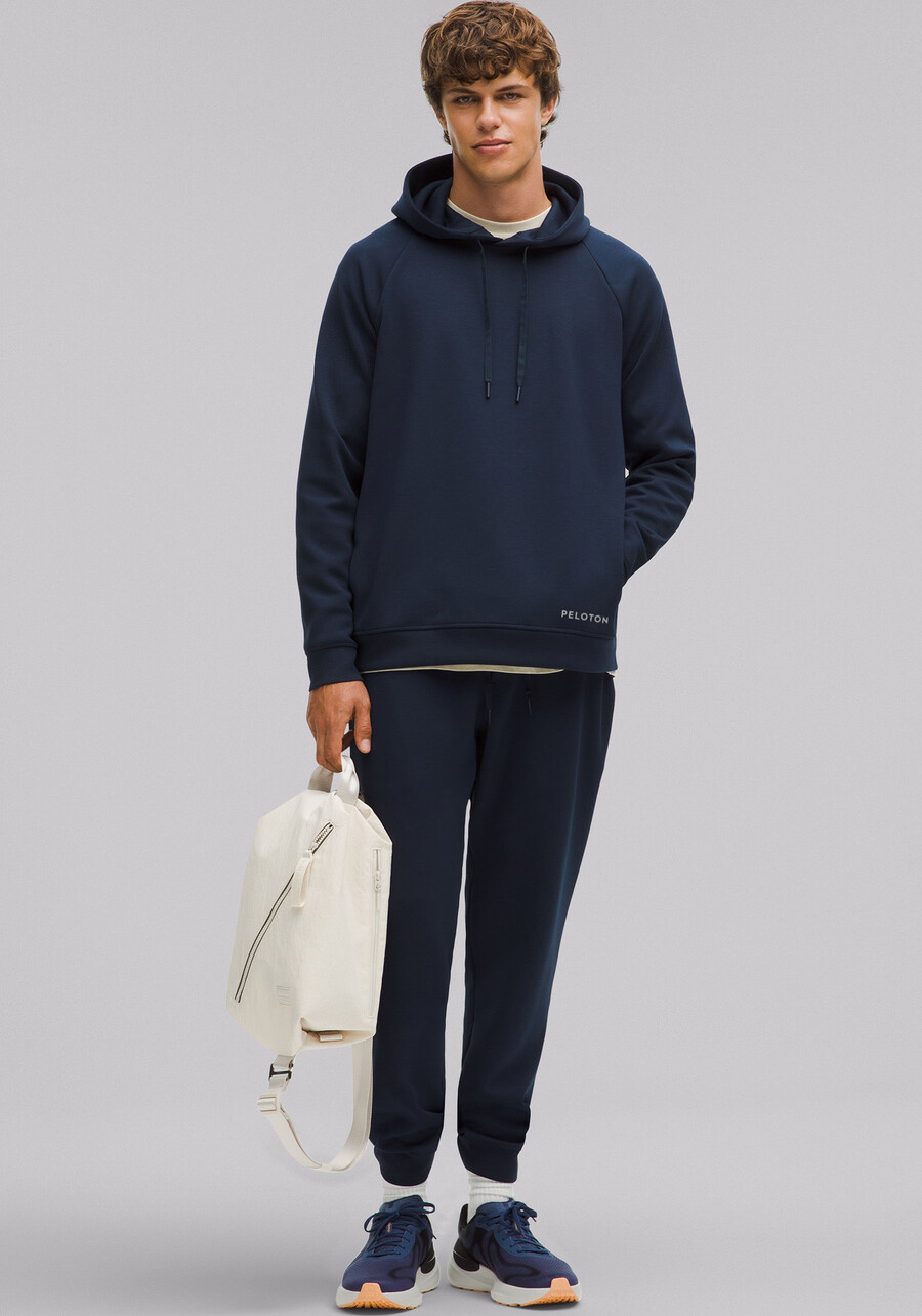 klassischer pullover-hoodie mit glattem spacer-muster