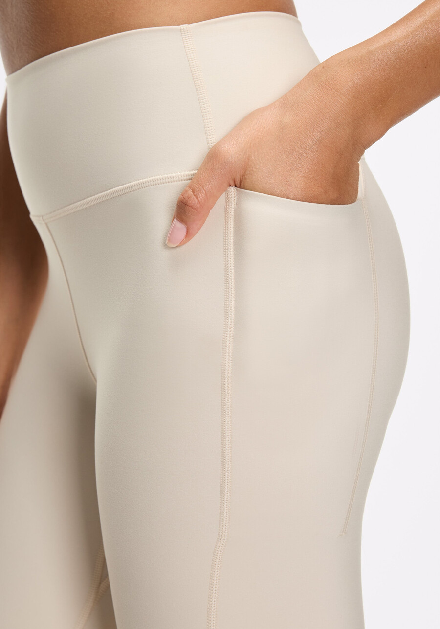 leggings-set in haferflockenfarbe