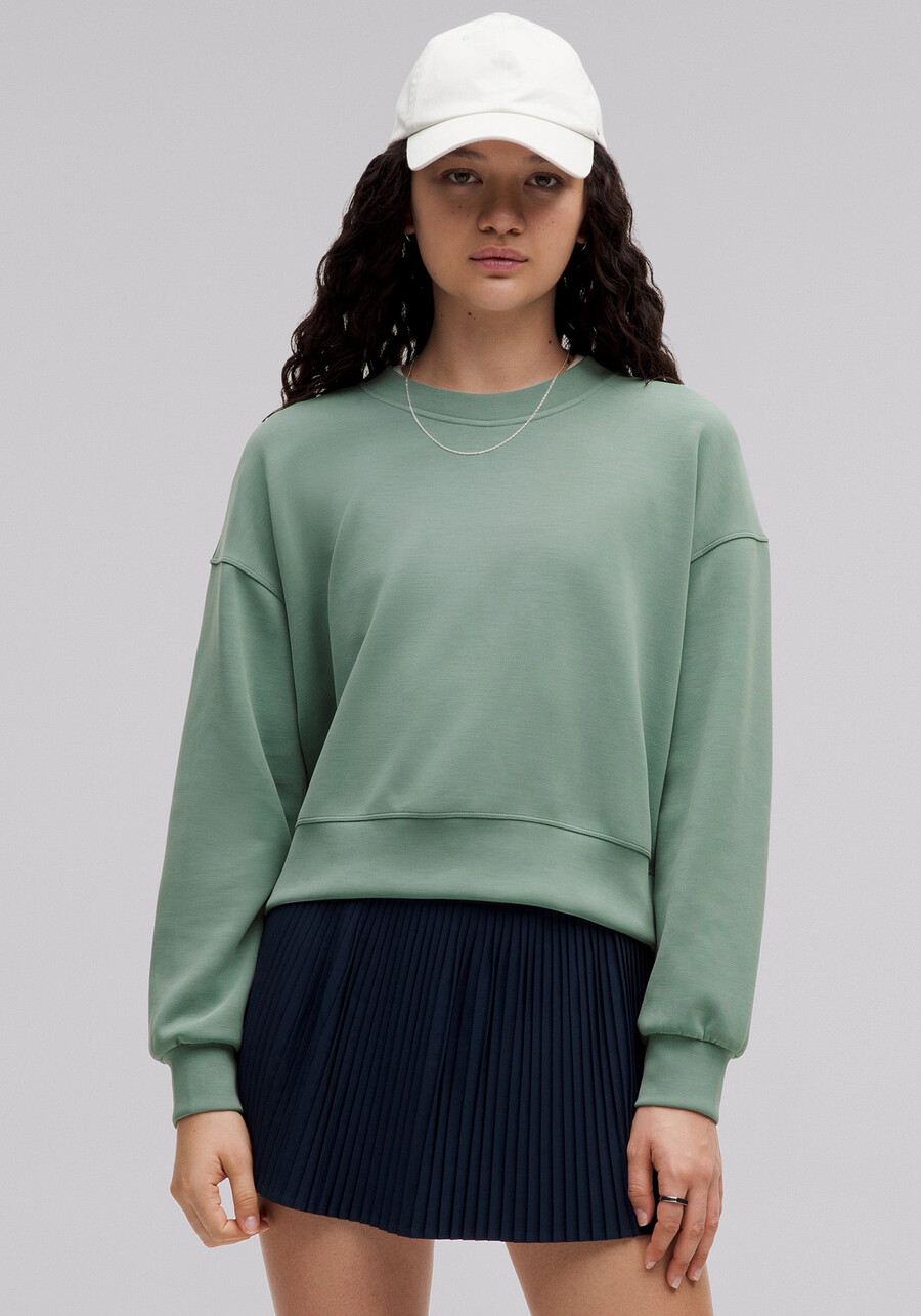 softtreme perfectly oversized cropped crew