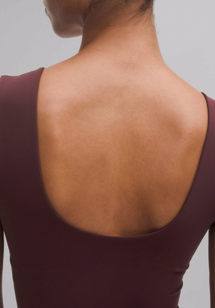 wunder train tanktop mit breiten trägern mittlerer halt cup-größen b–d