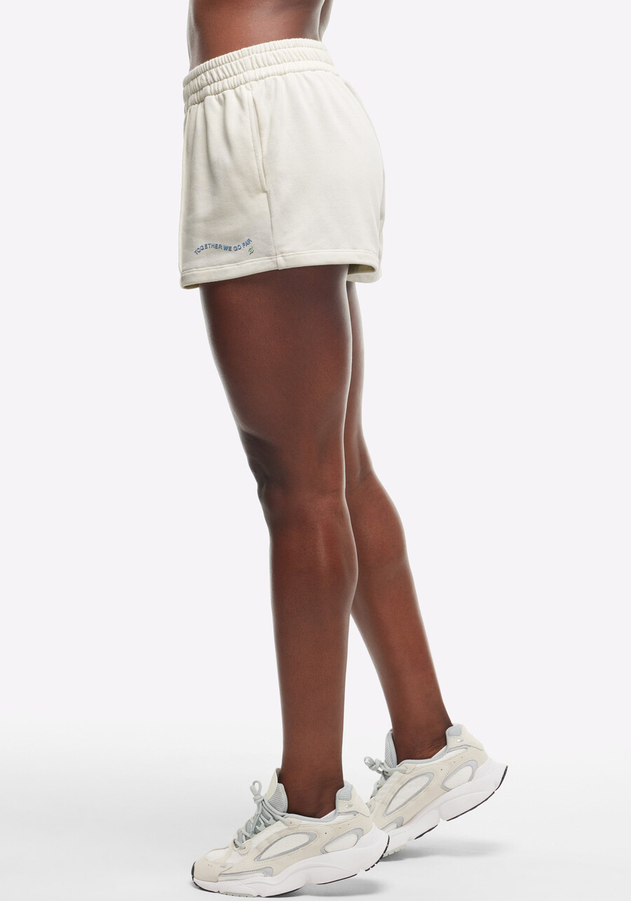 french-terry-shorts 76 cm hochgeschnitten mit abnähern