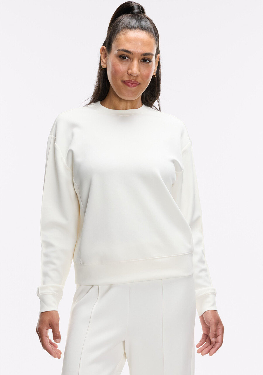 gewaschener interlock-pullover mit abnähern und rundhalsausschnitt