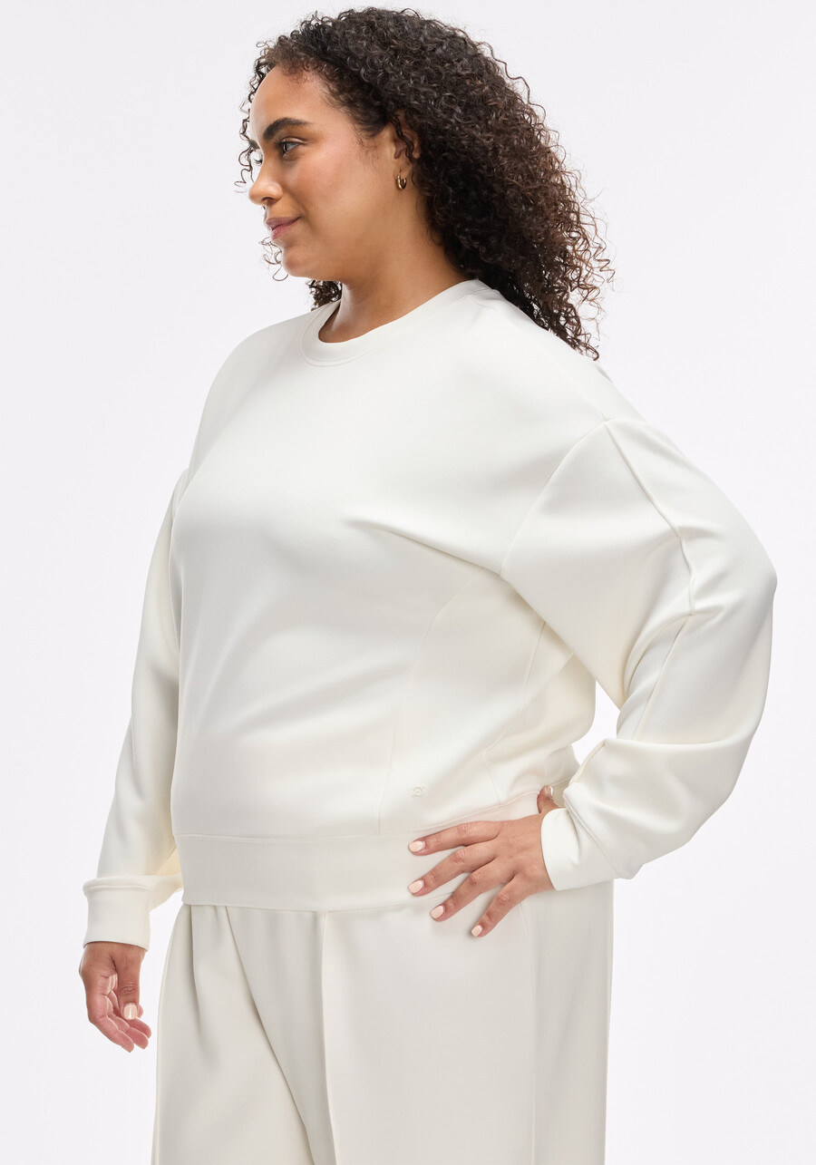 gewaschener interlock-pullover mit abnähern und rundhalsausschnitt