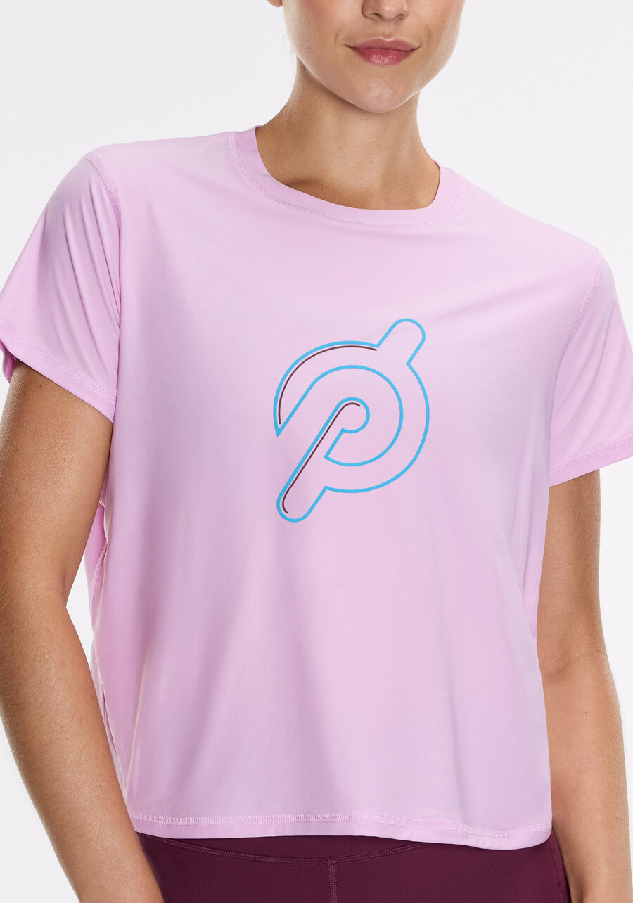 essential performance crop tee