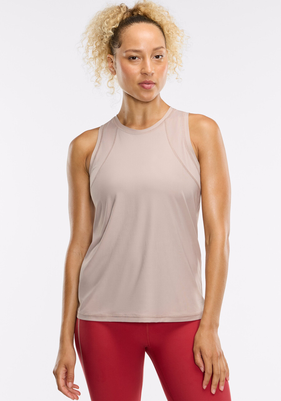essential performance tank