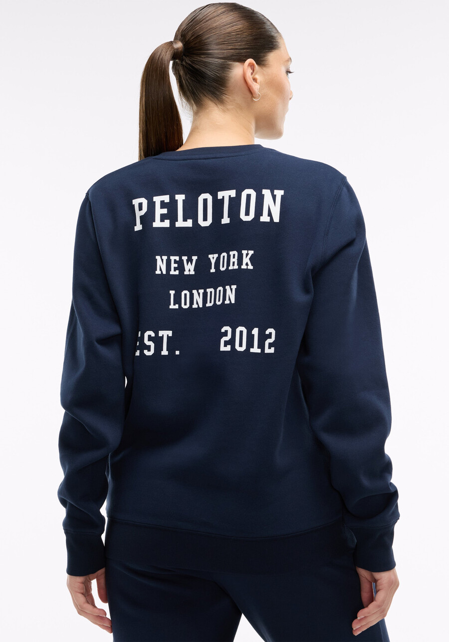 weiches fleece-sweatshirt mit rundhalsausschnitt