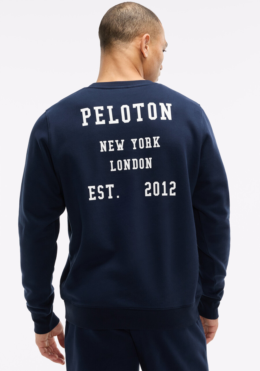 weiches fleece-sweatshirt mit rundhalsausschnitt