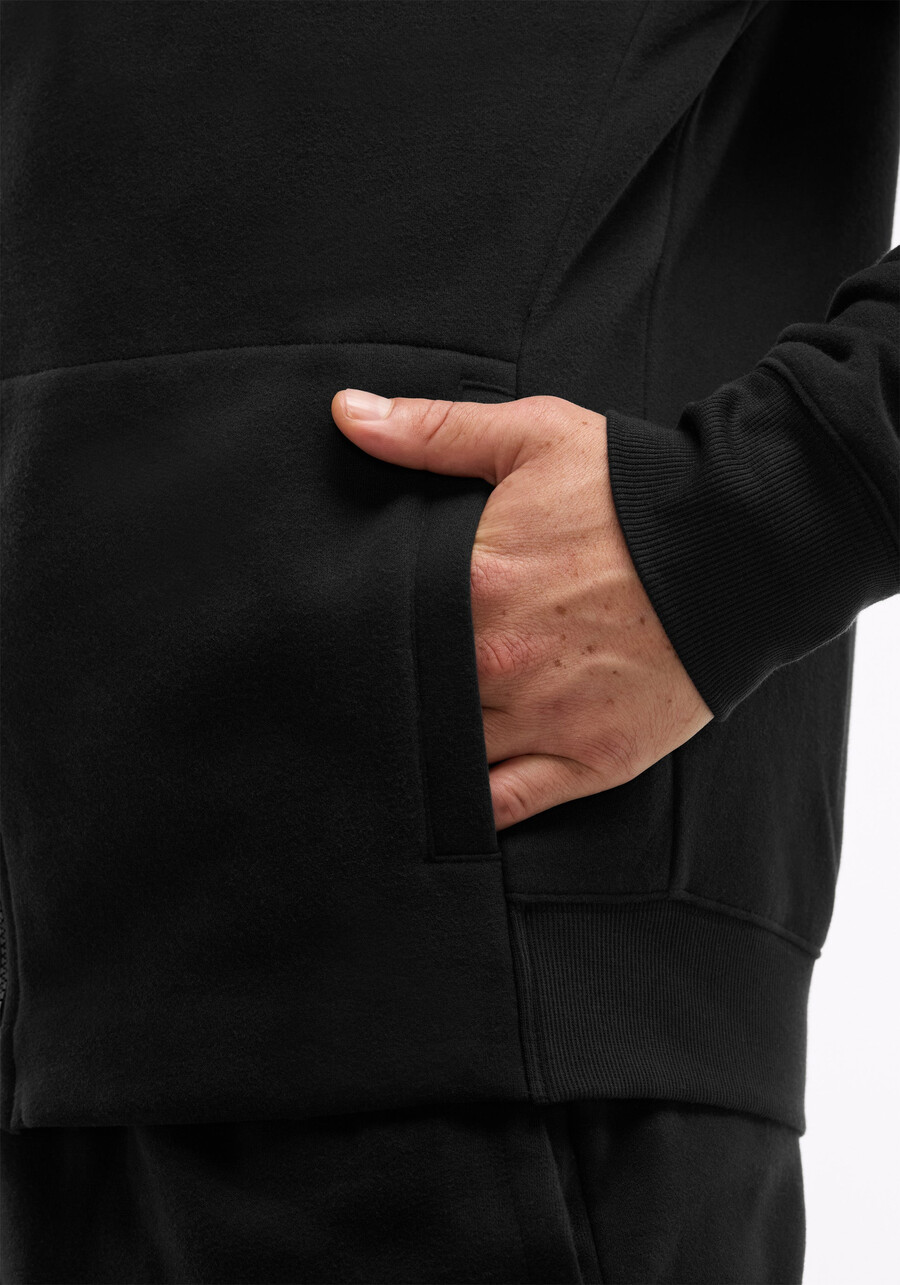 weicher fleece-hoodie mit durchgehendem reißverschluss